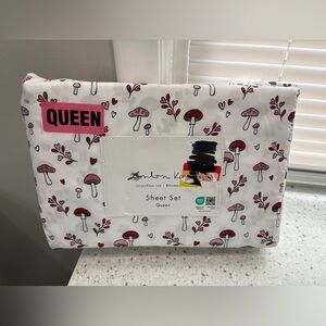 London Kaye Mushroom Print Queen Sheet Set